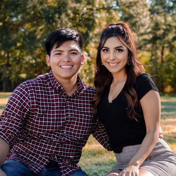 Meet your Posher, Cris - Picture 1 of 1